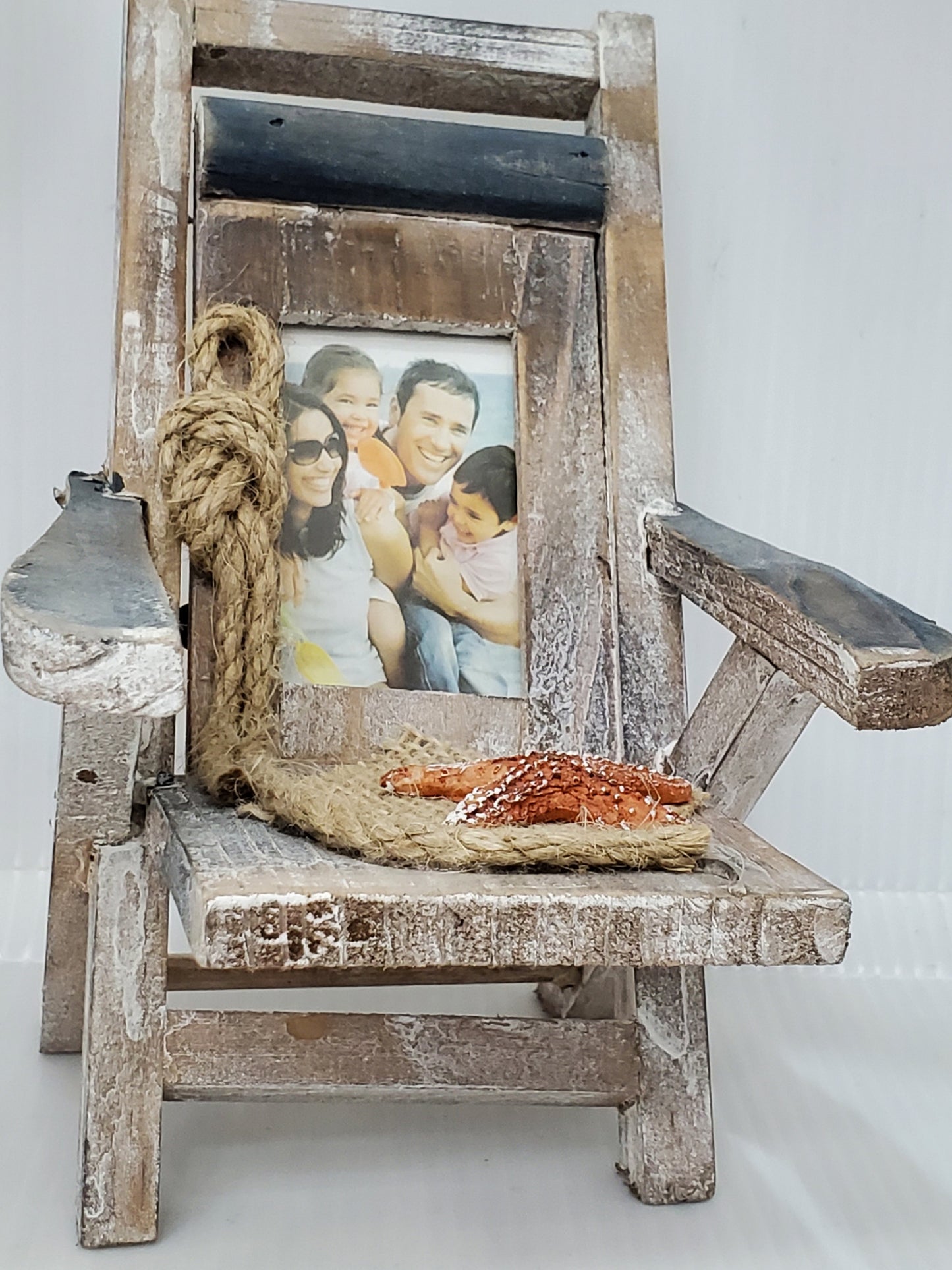 Relaxing Beach Chair Picture Frame - Nile Palace Treasures relaxing-beach-chair-picture-frame,