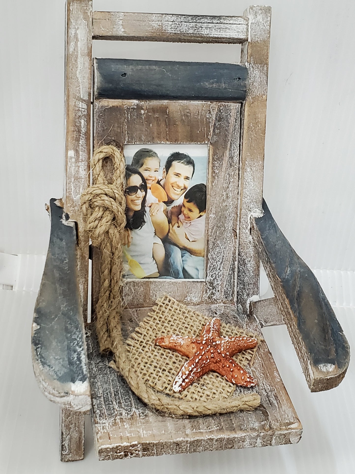 Relaxing Beach Chair Picture Frame - Nile Palace Treasures relaxing-beach-chair-picture-frame, 